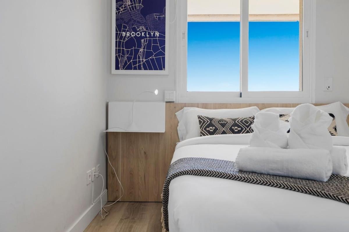 Puerto Banus Con Parking & Piscina. Apartamento *